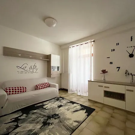Apartment Downtown Balcony & View Riva del Garda